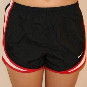 Nike tempo. Black and red and white. XS